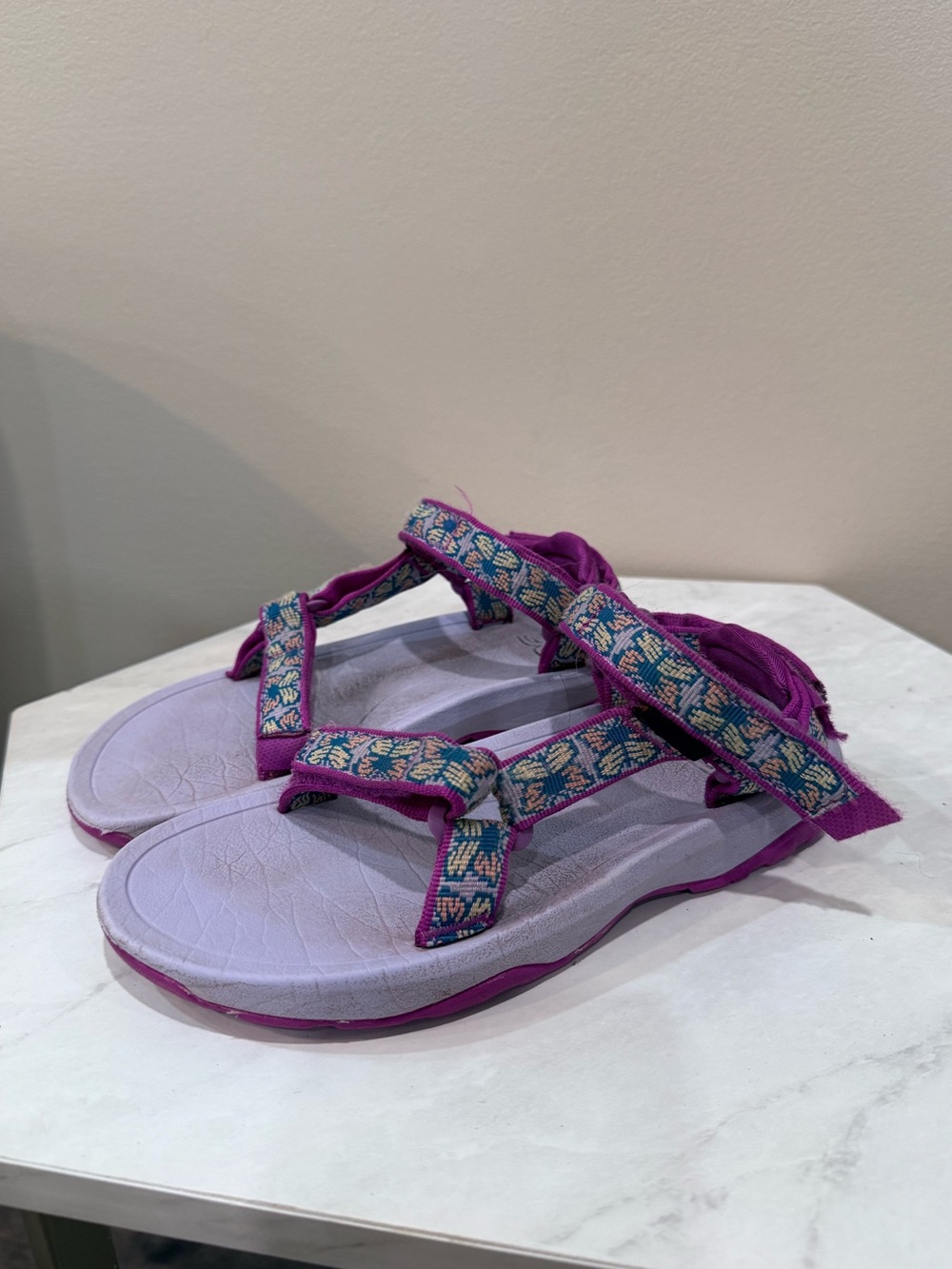 🔥Teva Girl Purple Strappy Sport Sandals Size 2 EUC🔥